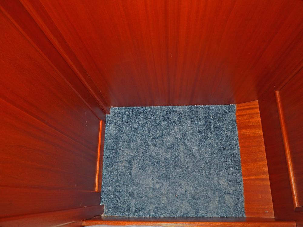 Cabin en avant, H&eacute;bergements